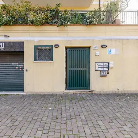 Lalla's House Con Parcheggio E Terrazzo 아파트 로마